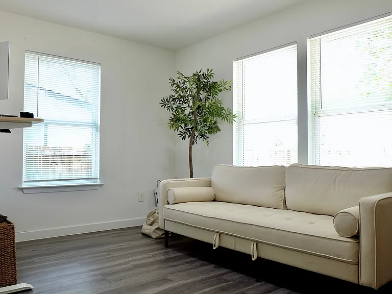 1401 Marcus Pl #B — Photo 28