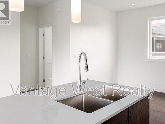 5th image of 235 Taylor Rd #2