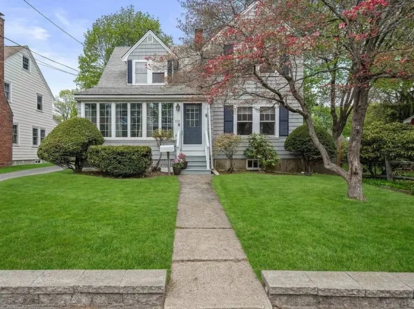 103 Madison St, Dedham, MA 02026