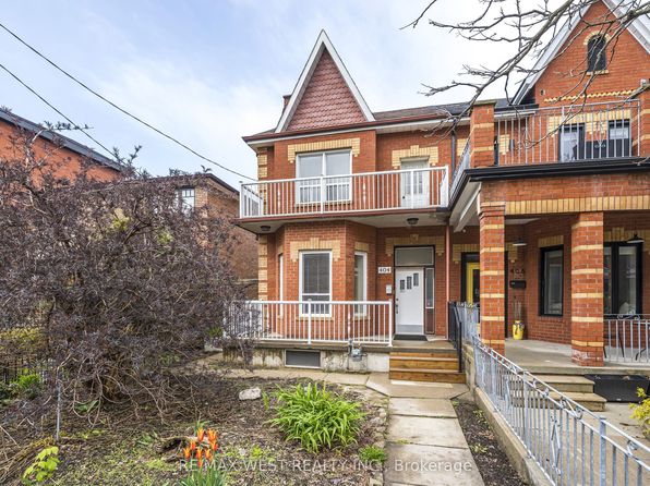 404 Manning Ave, Toronto, ON M6G 2V7