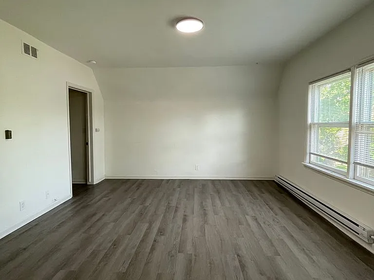 2650 Cottage Grove Ave — Photo 48