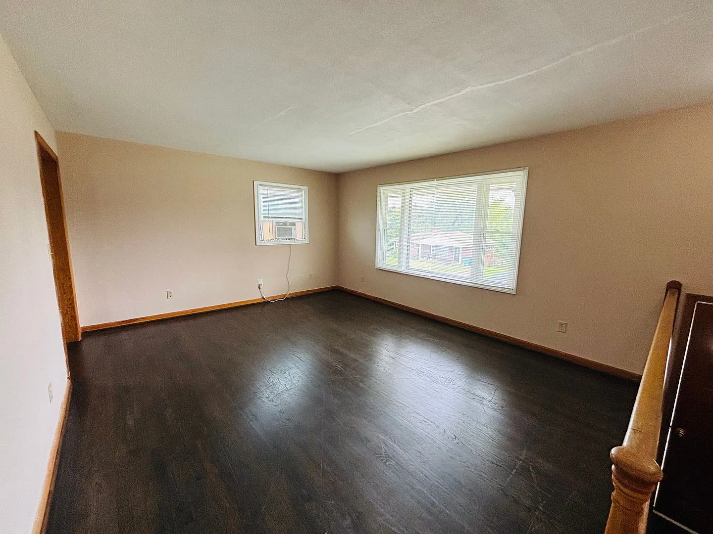 2 Bedroom, 1 Bath Duplex — Photo 3