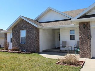 703 S Birchwood St, Strafford, MO 65757