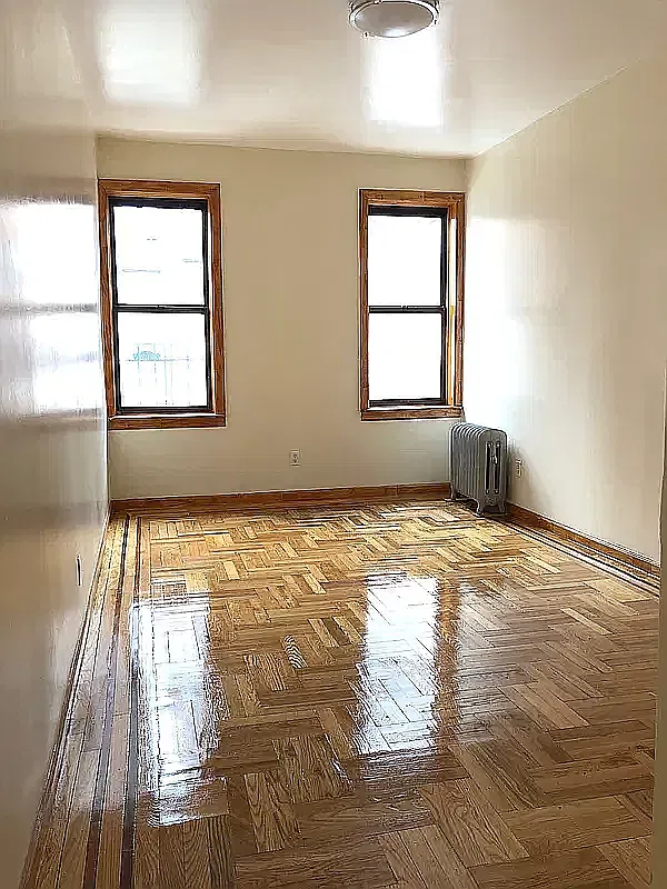 1435 Carroll Street — Photo 2