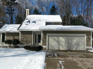 4085 Treeline Dr, Muskegon, MI