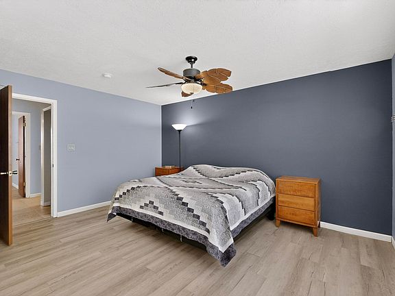 5th image of 106 Arizona Sunset Rd NE