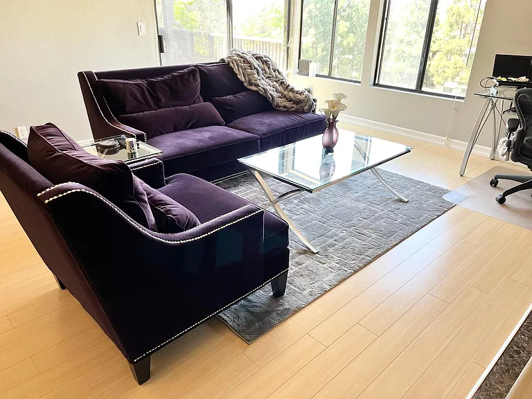 E Willow St — Photo 4