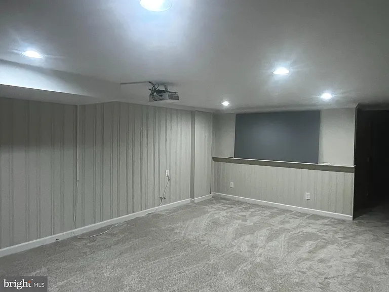 1108 Archer Ct — Photo 13
