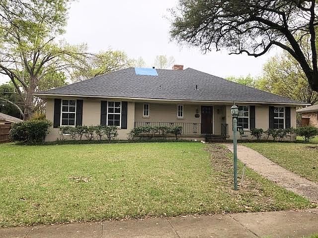 2nd image of 1119 Wildwood Ln
