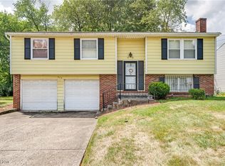 250 Harold Ln, Campbell, OH