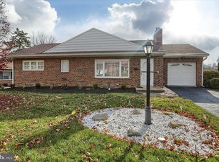 3807 Bonnyview Rd, Harrisburg, PA 17109
