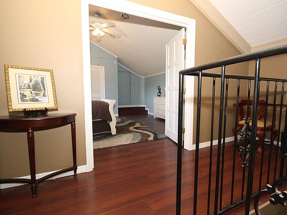Landing in family room