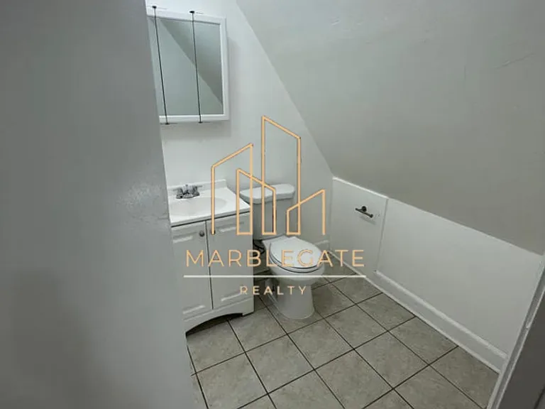 190 Seymour Ave #22 — Photo 8