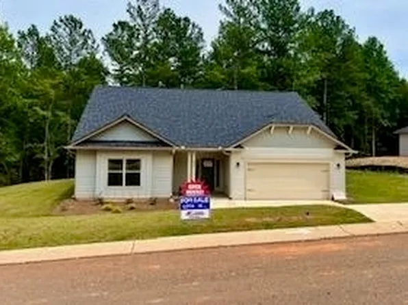 237 Eagle Heights Dr, Maysville, GA 30558