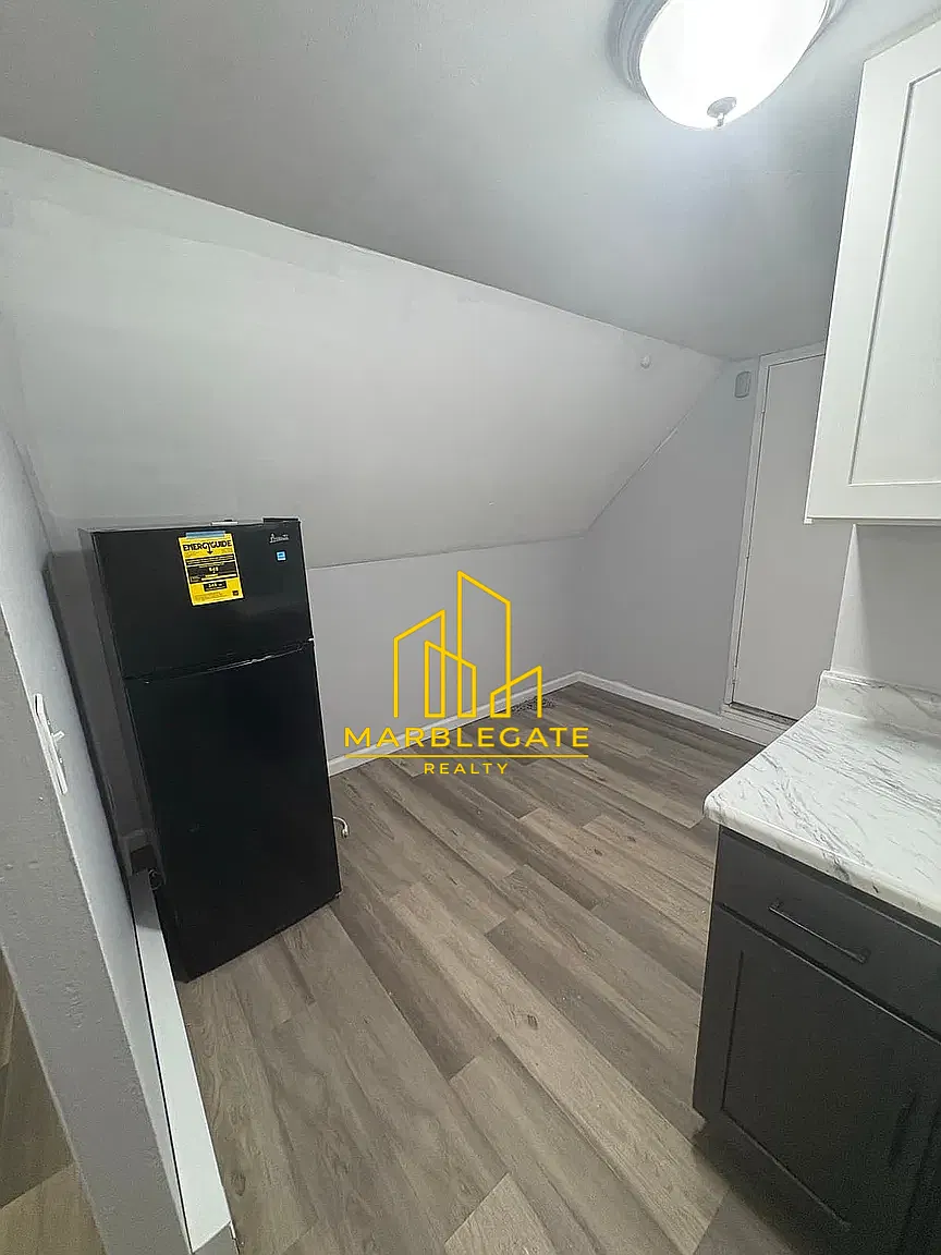 Studio, 550 sqft, $1,200 — Photo 4