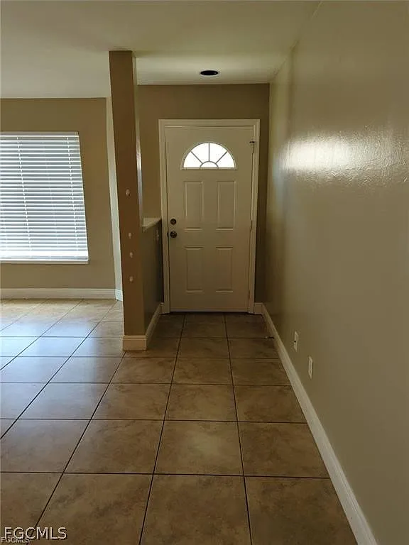 3 bed, 2.0 bath, 1215 sqft, $1,650 — Photo 3
