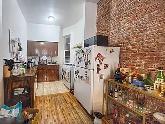 Rented by RELEASE NY