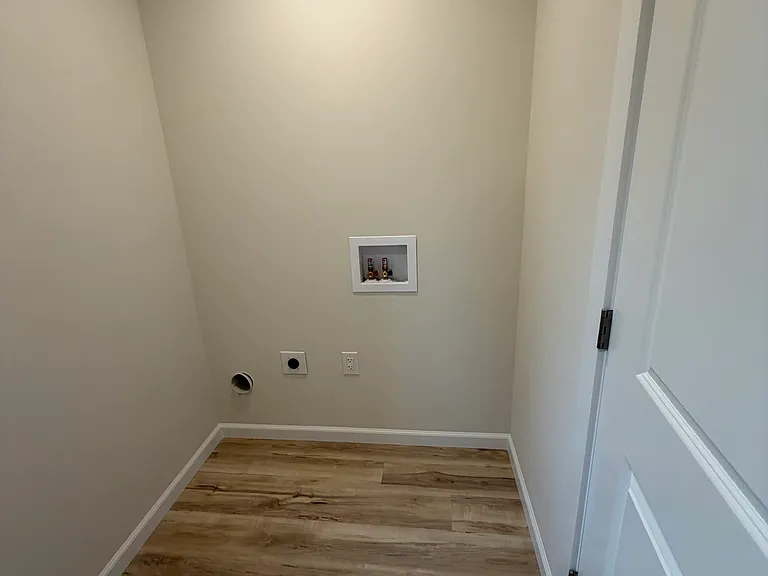 97 S June Ave #97 — Photo 8