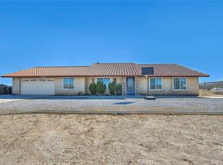 13053 Rose Vista Rd, Phelan, CA 92371