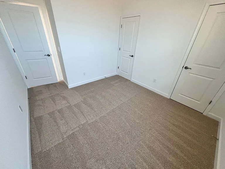 5016 Forsythia Pl — Photo 5