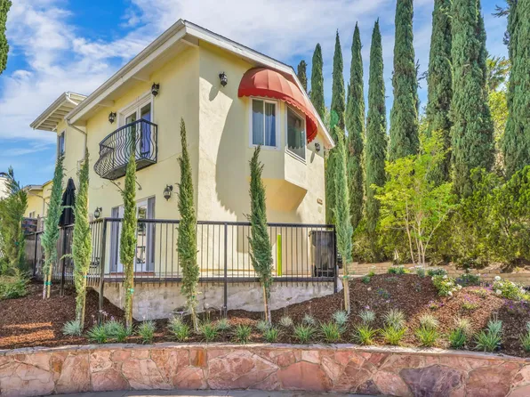 7794 Skyhill Dr, Los Angeles, CA 90068