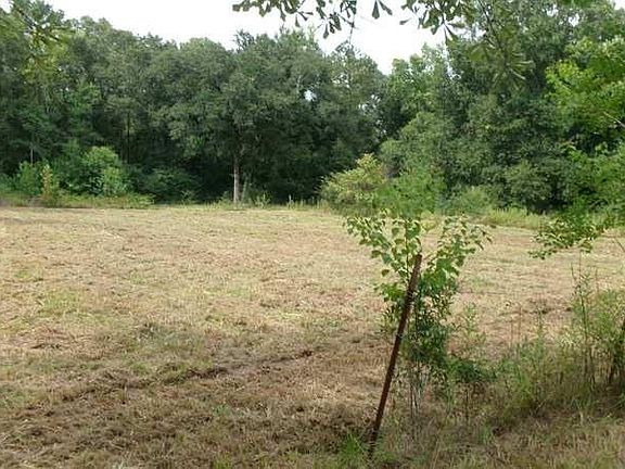 3rd image of 19127 Alia Ln