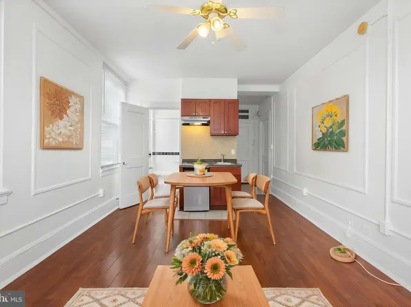 1324 Locust St, Philadelphia, PA