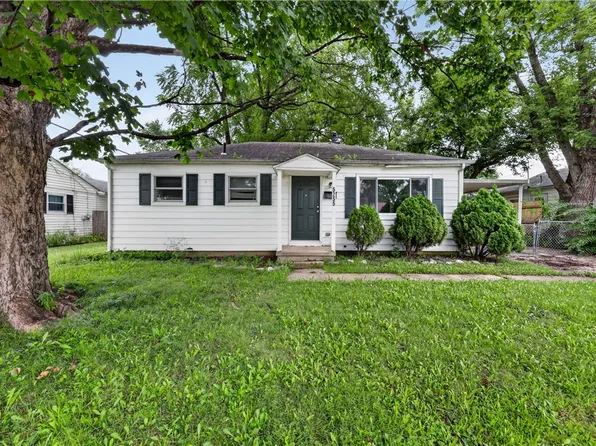 5255 Ferngrove Dr, Dayton, OH 45432