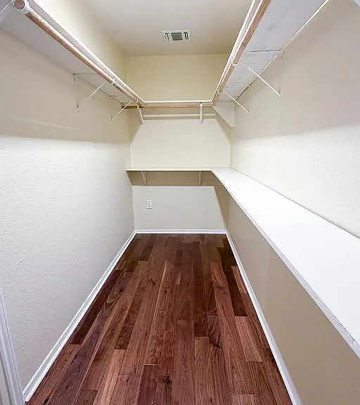 220 Hansford St — Photo 22