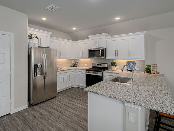 3rd image of 471 Crystal Clear Ln