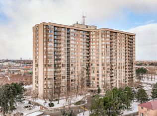 The Crown West, Brampton, ON L6Y 3V1