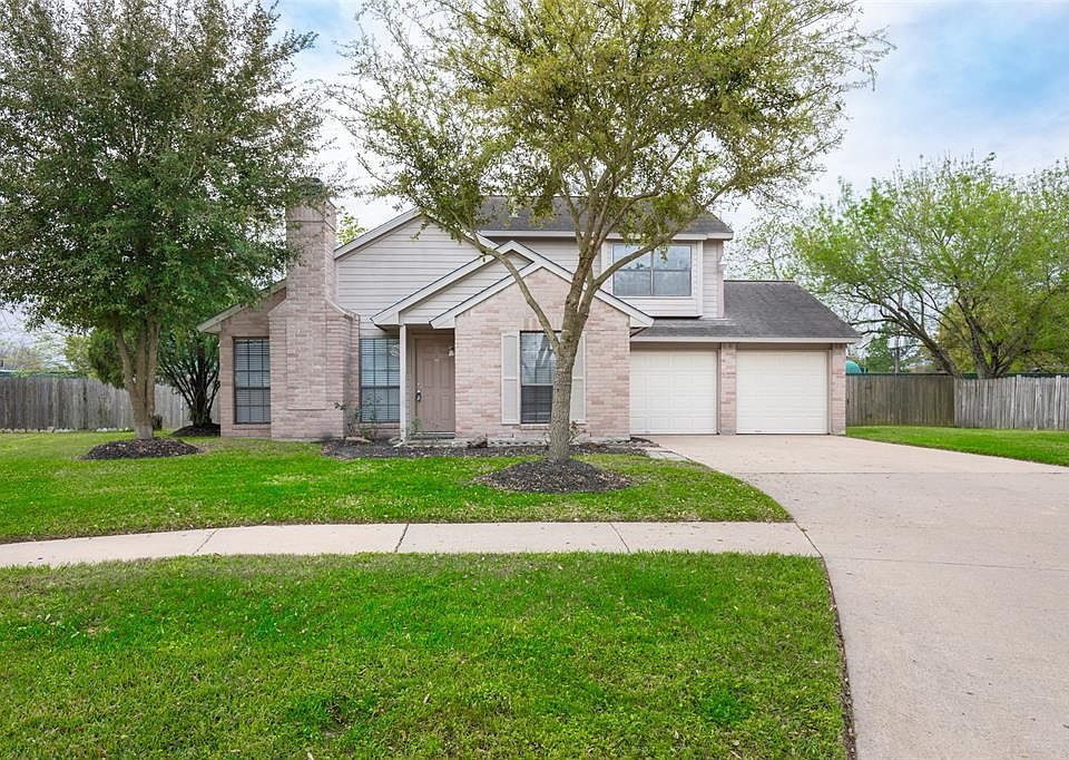 1st image of 2303 Sand Plum Dr