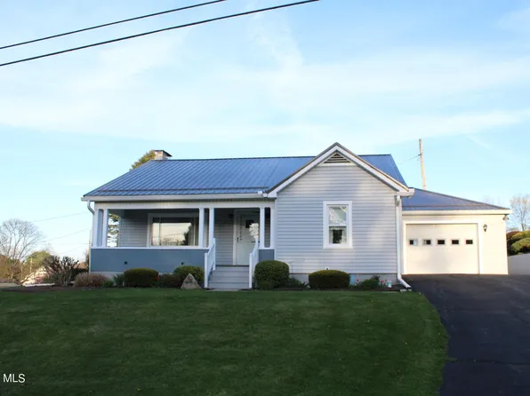 70 W 6th Ave, Everett, PA 15537
