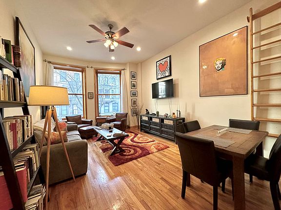 2nd image of 34 W 69th St #1A