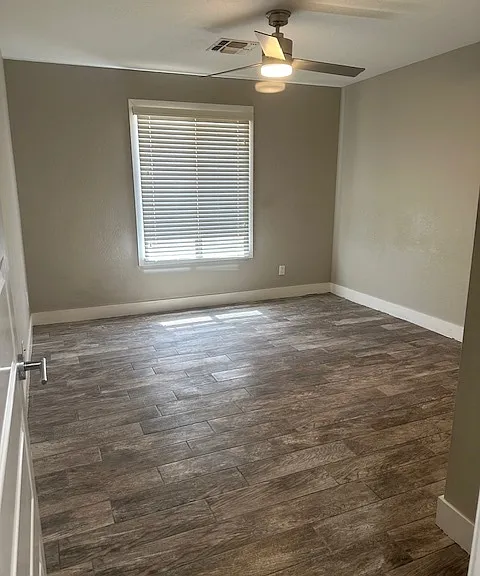 1416 E Del Rio Dr — Photo 26