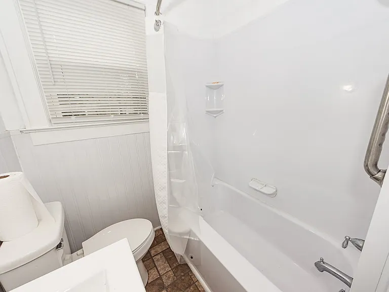 249 Woodland Shores Rd — Photo 37