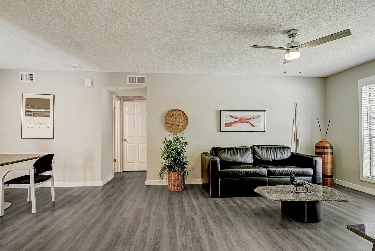 1 bed, 725 sqft, $1,450 — Photo 3