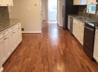 2807 1st Pl S, Arlington, VA 22204