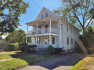 20 Roosevelt St, Manchester, CT 06040