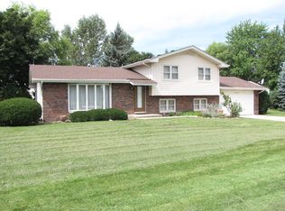 16454 Gaylord Rd, Lockport, IL 60441