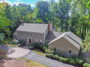 6 Cross Way, Mendham, NJ 07945