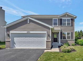 1573 Moluf St, Dekalb, IL 60115