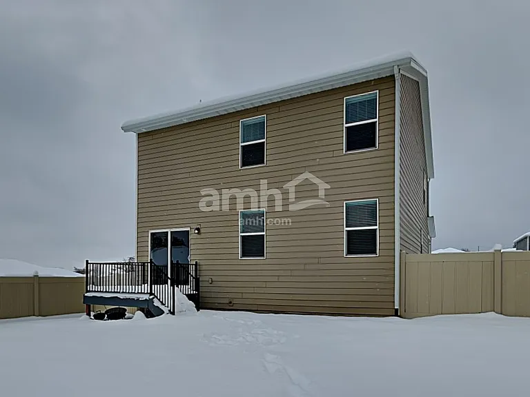 3028 E North Village Dr — Photo 20