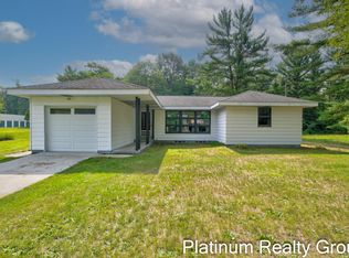 8280 Holton Rd, Holton, MI 49425