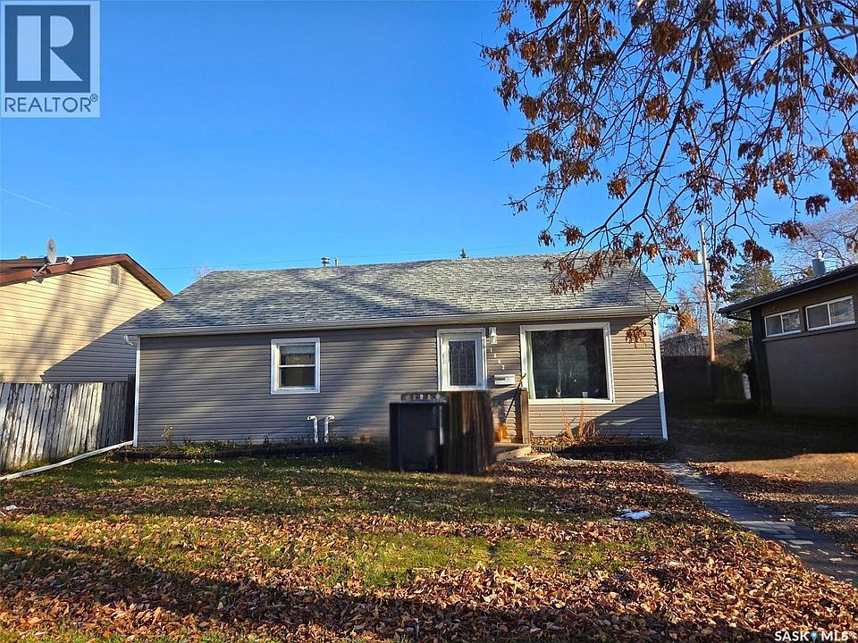 1st image of 1662 102nd St
