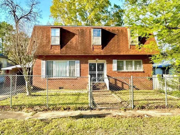 913 Avenue C, McComb, MS 39648