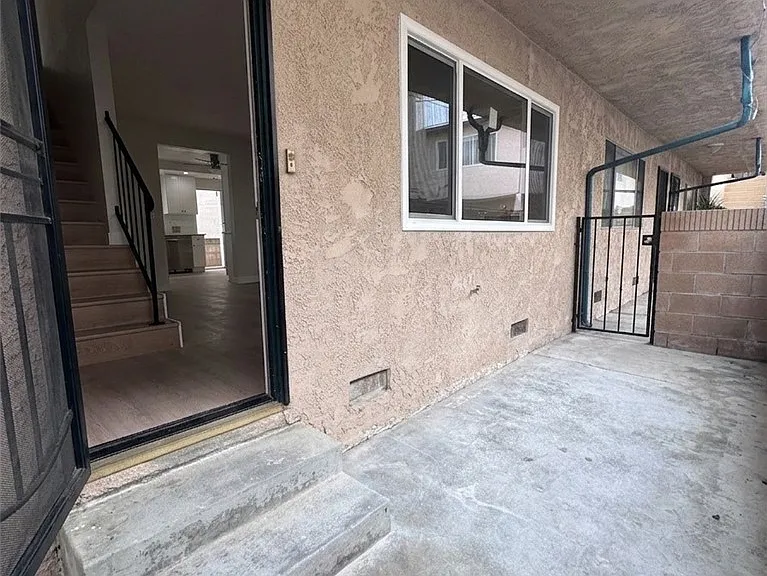 2615 Curtis Ave #B — Photo 3