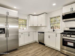 198 Newman Springs Rd, Red Bank, NJ 07701