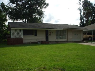 820 S 14th 1/2 St, Nederland, TX, 77627