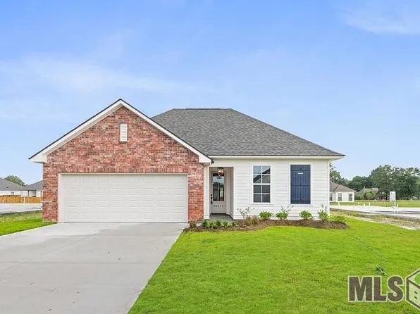10477 Highcrest Dr, Denham Springs, LA 70706
